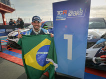 Pedro Cardoso termina a fase argentina do TCR South America em segundo lugar na disputa pelo título