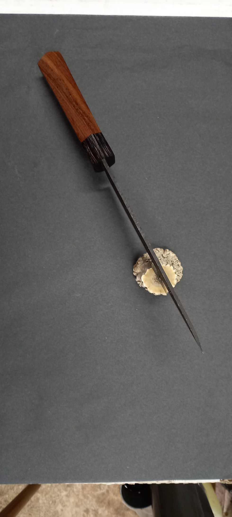 Miniature : LE COUTEAU DE CUISINE BRUT DE FORGE