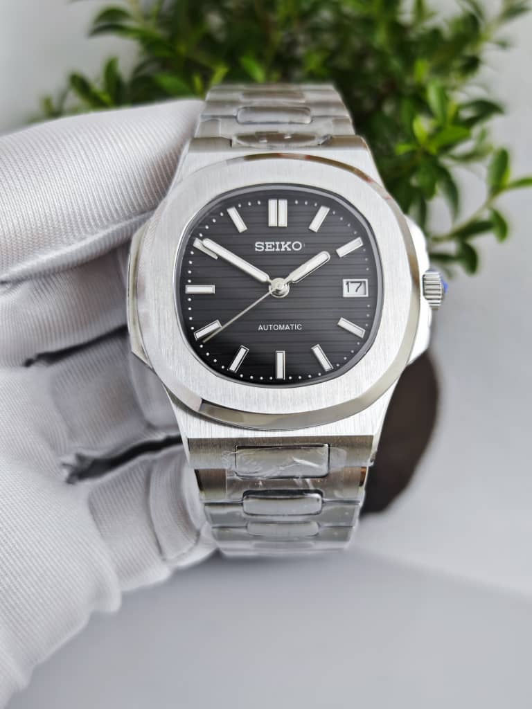 Seiko Nautilus Mod Watch – Black Dial Automatic 41mm