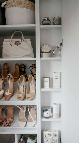 Bespoke wardrobe internal design for shoes and purfume