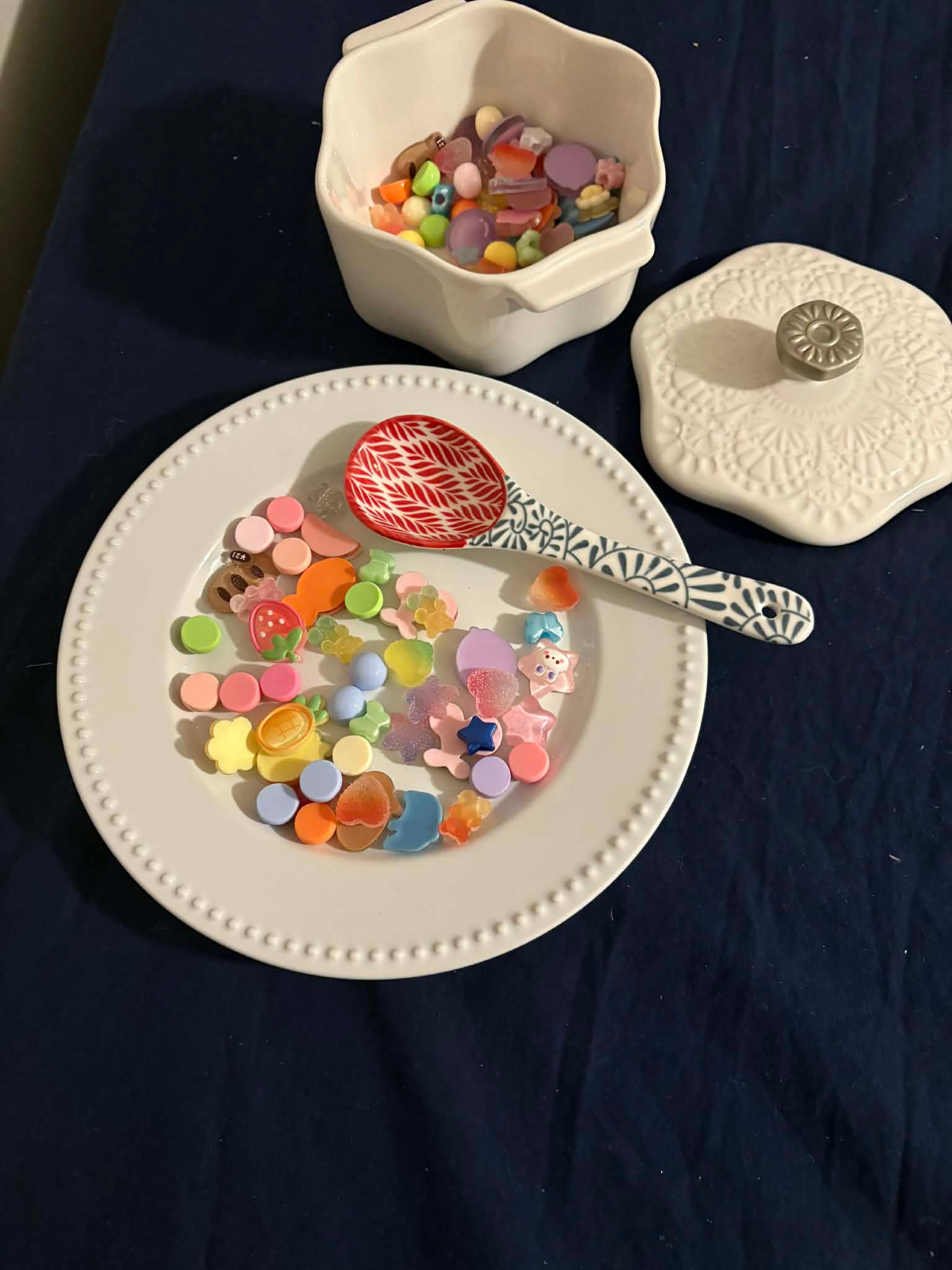 3 Mystery Scoop