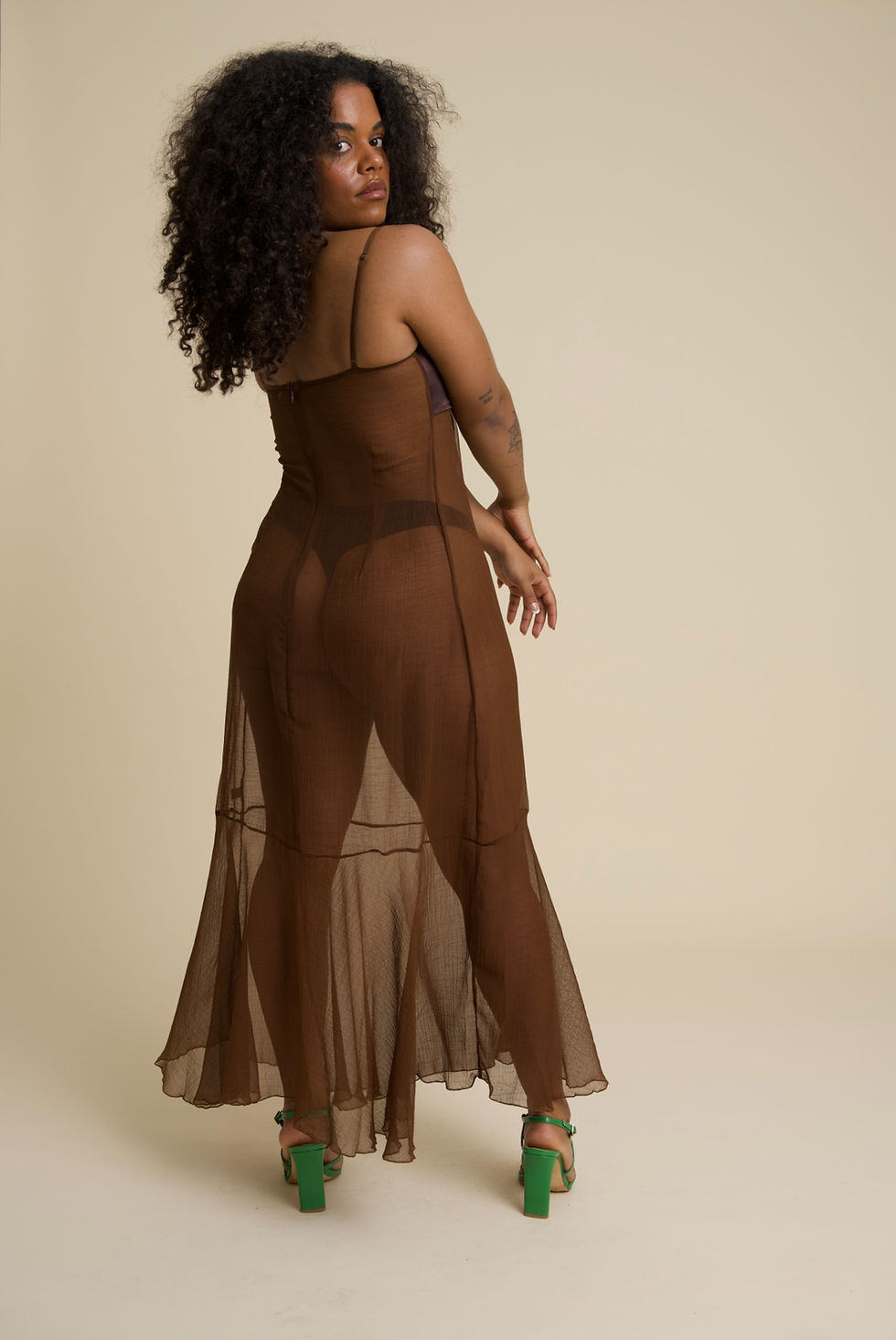 Thumbnail: Palomina Maxi Dress - Dark Cocoa 