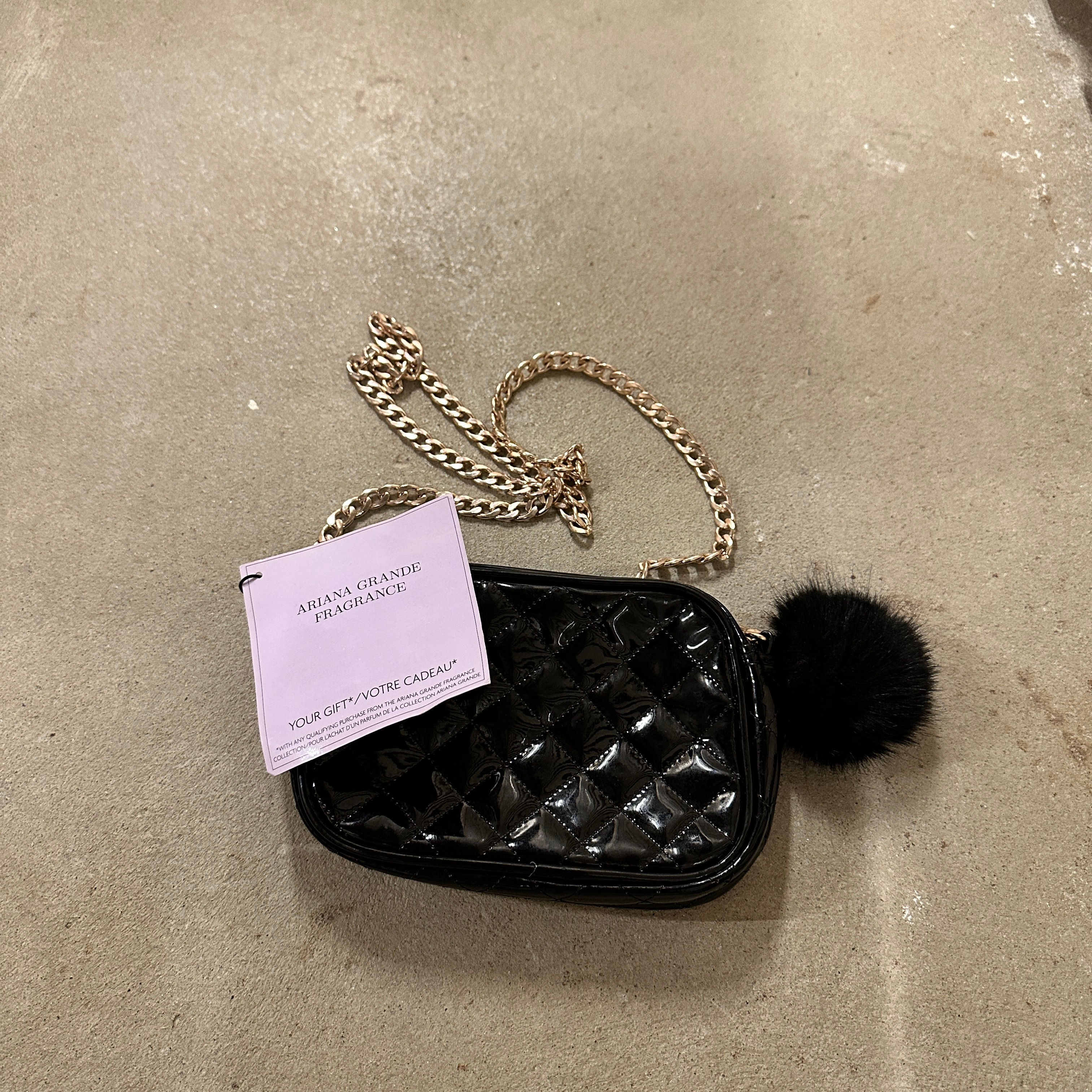 Bag Ariana Grande Fragrances bag