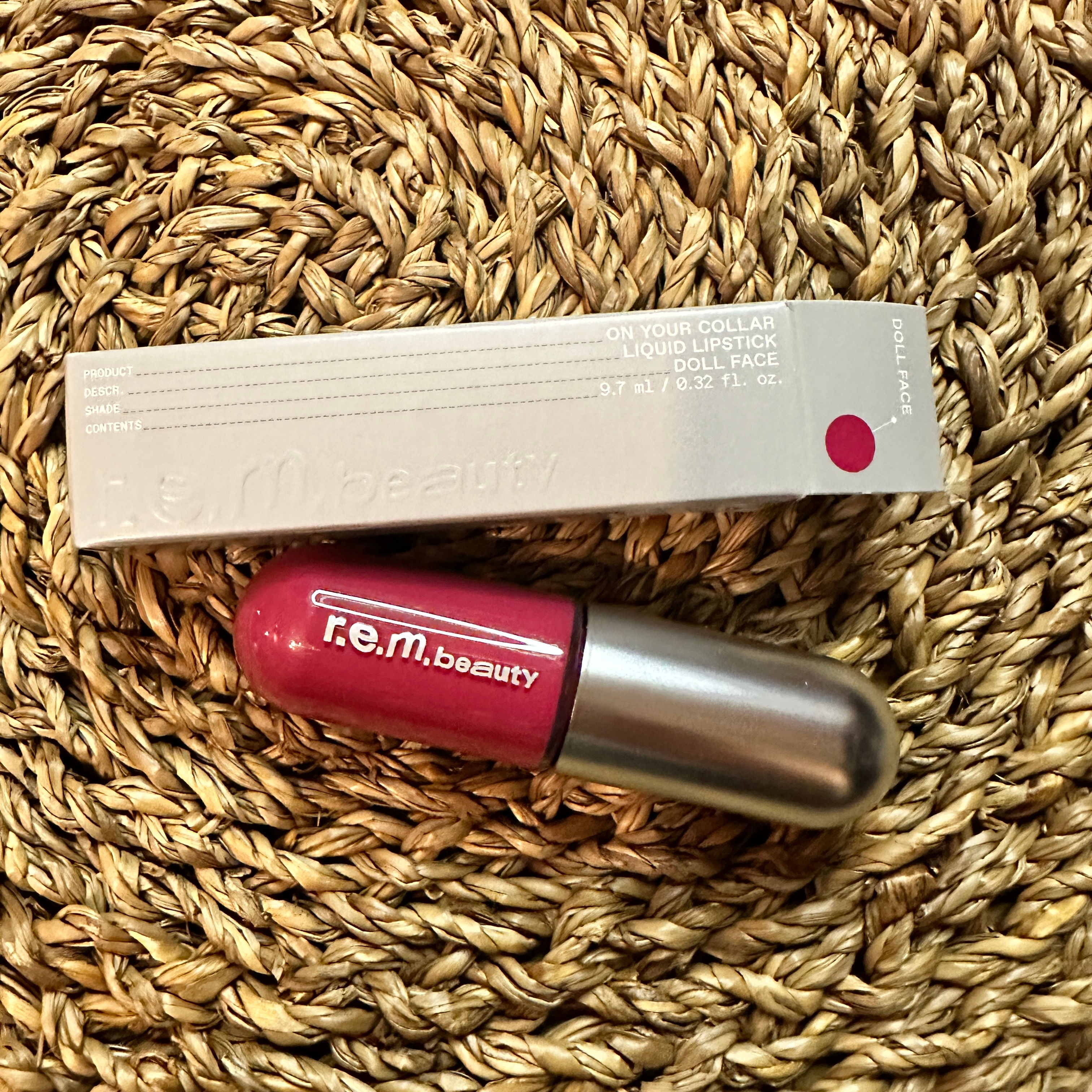 Liquid lipstick - doll face