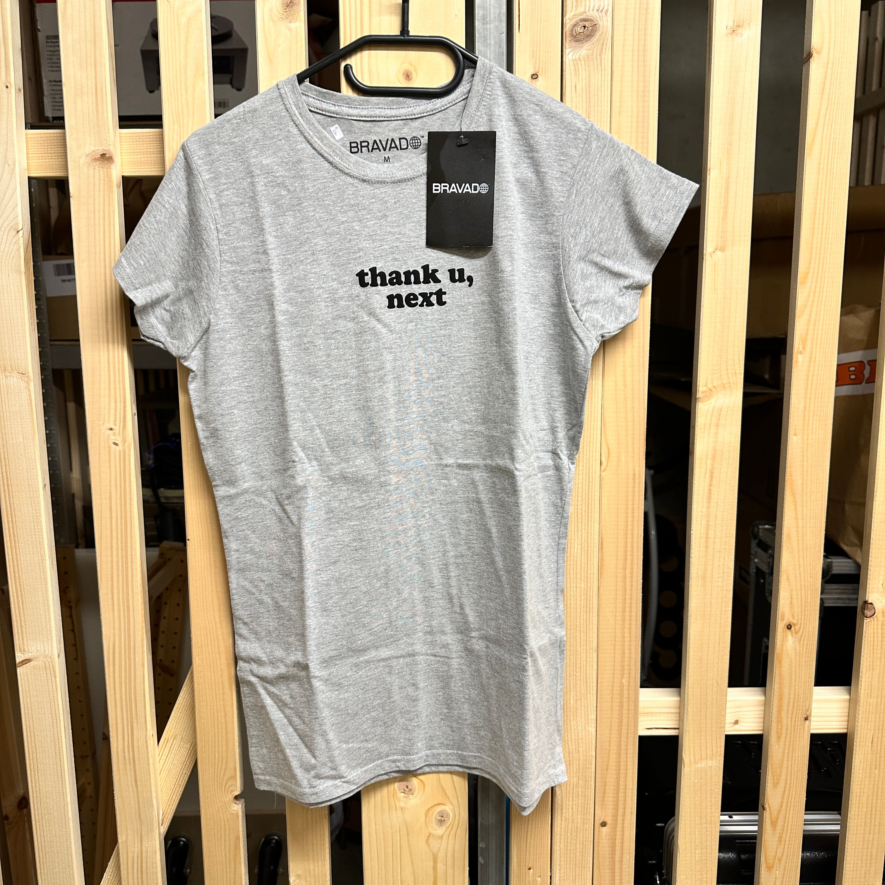 T-shirt Thank u next Size Medium