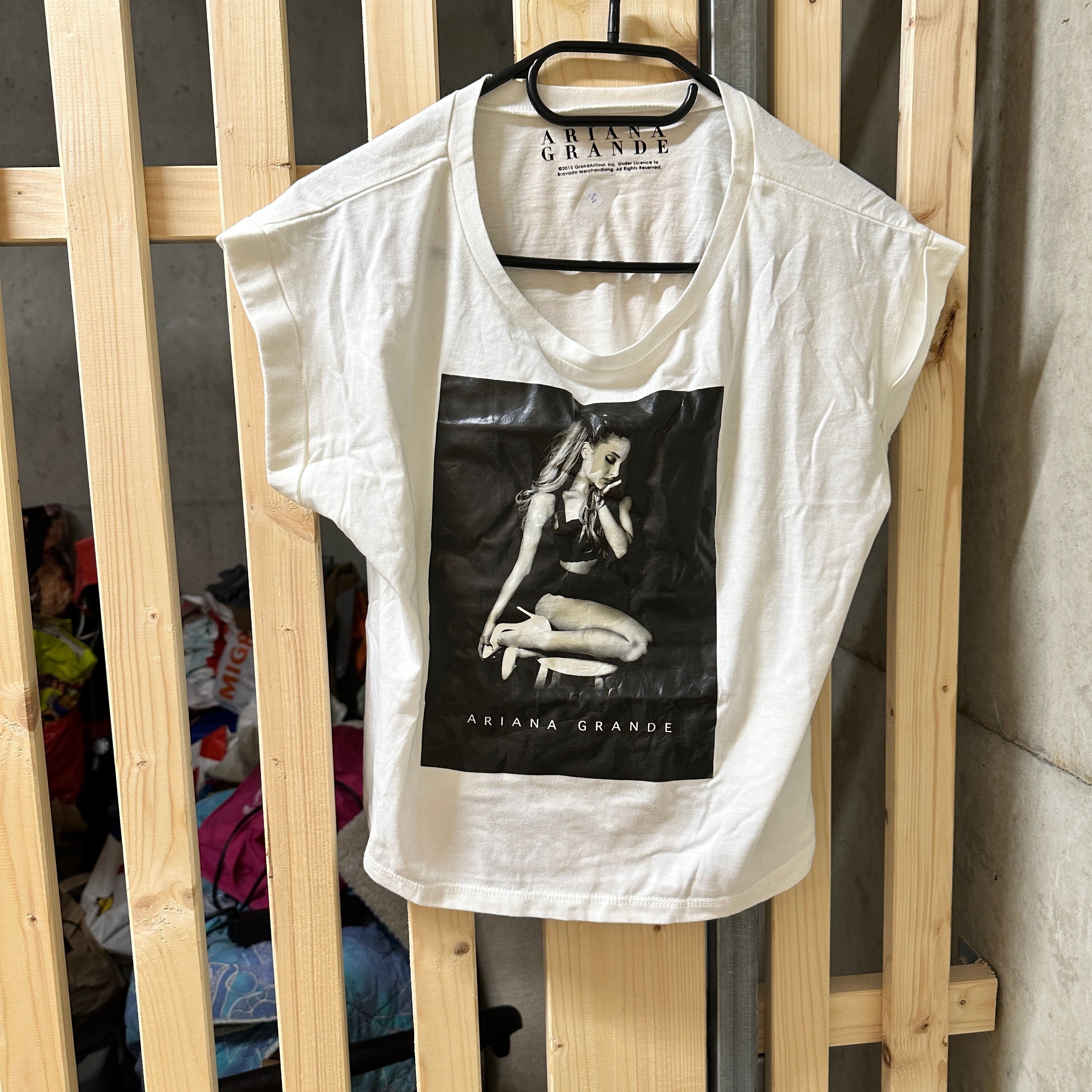T-shirt crop top My everything Japan Size Medium