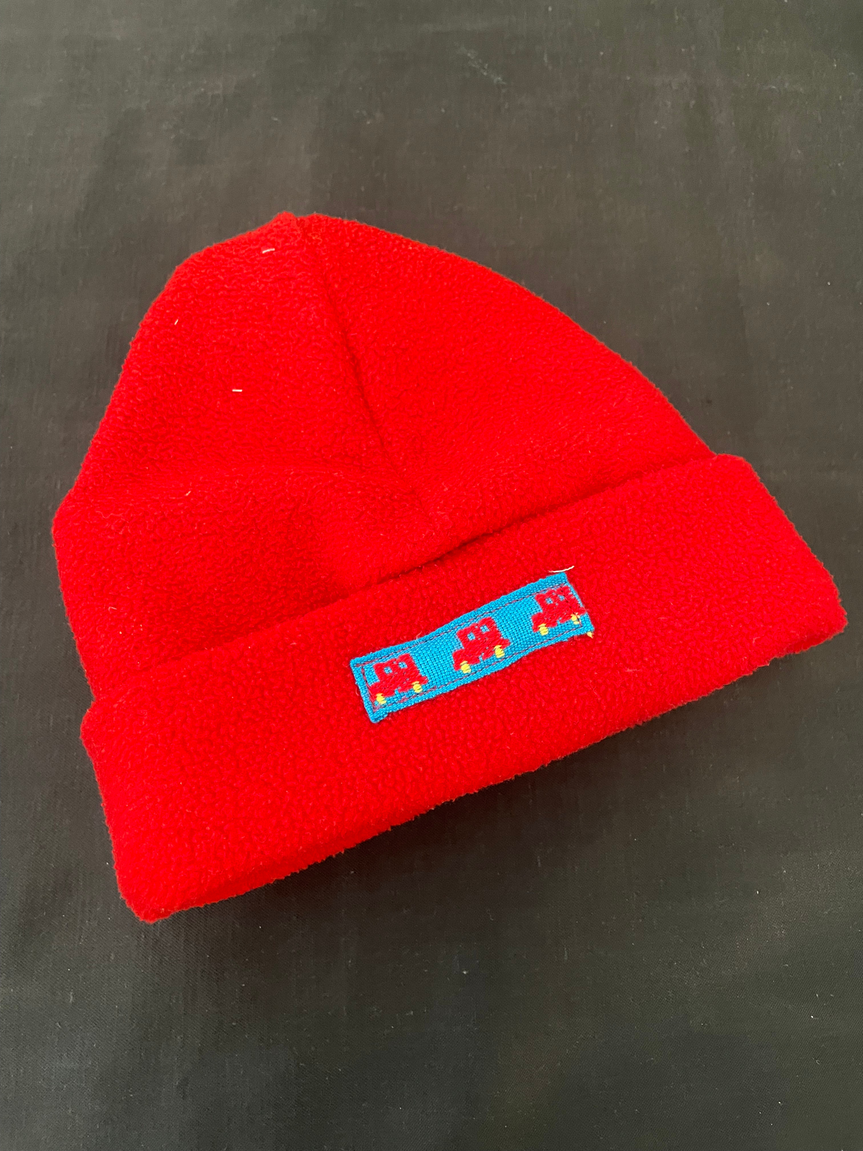Bonnet rouge 2-3 ans