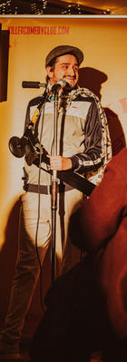 Killer Comedy 29_09-044.jpg