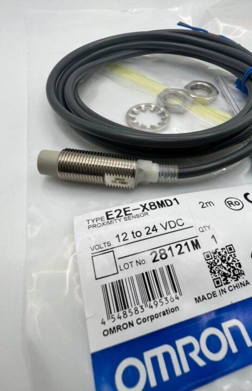 E2E-X8MD1-N Omron Proximity Sensor