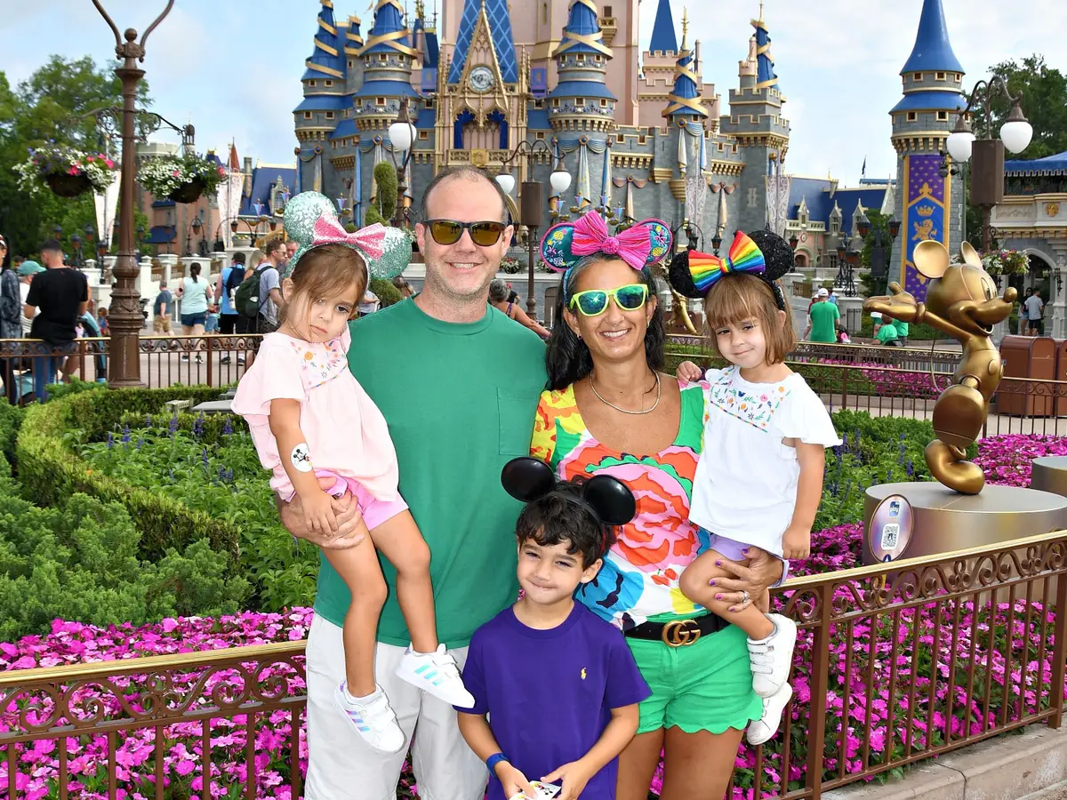 Family enjoying a Disney VIP experience with fast passes