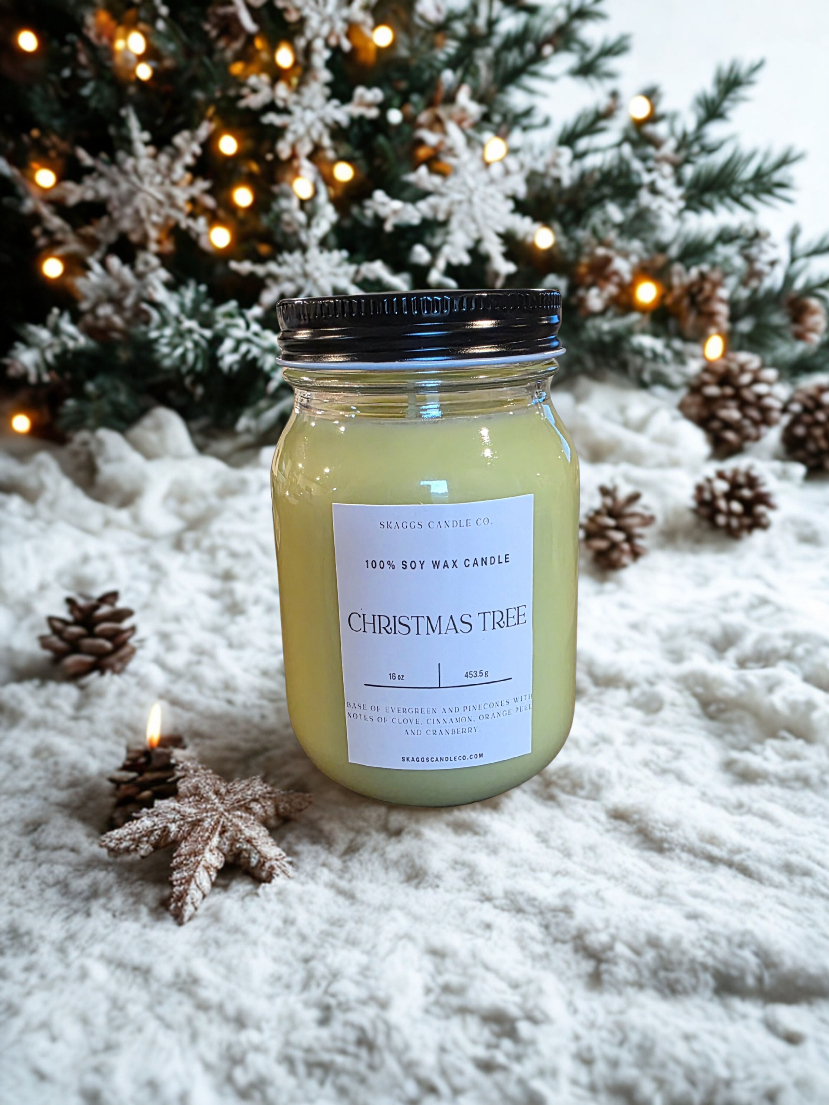 Christmas Tree 16oz Candle
