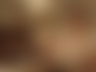 Top Tips for Buying Vintage Online: A Gentle Guide to Timeless Treasures