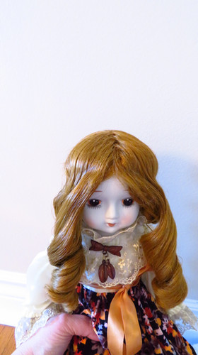 Vintage porcelain musical doll,20' tall music box | Josmoon