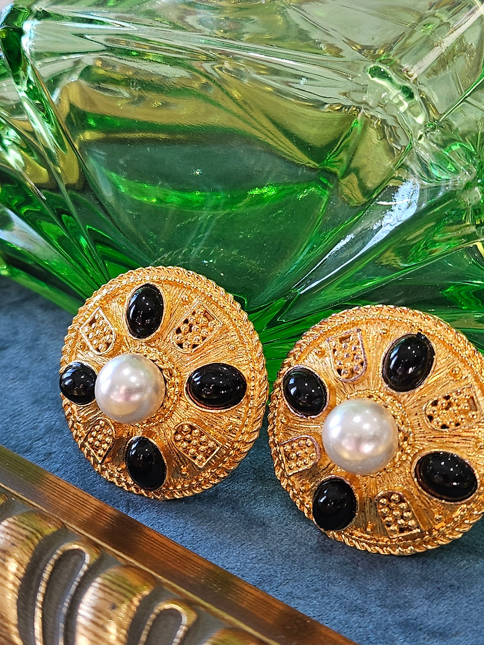 Thumbnail: Vintage Samo Earrings 1980' made in France Bold Gold disc