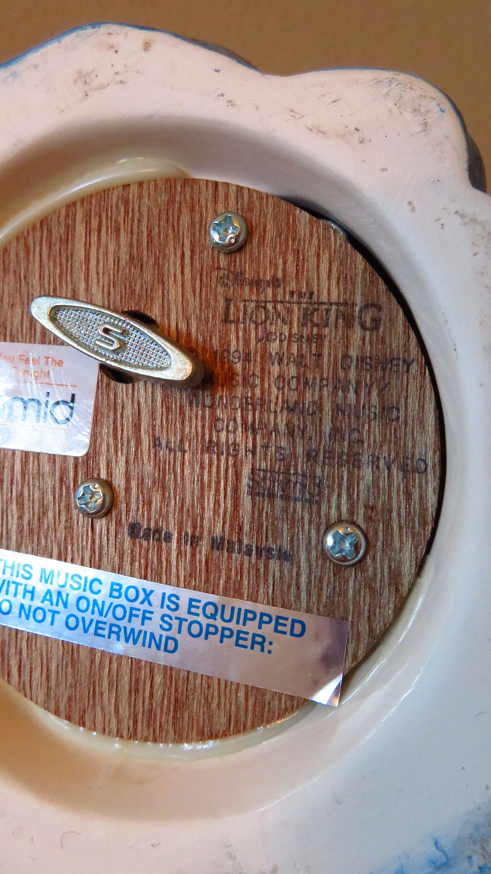 Thumbnail: Vintage Disney's The Lion King Porcelain Music Box. "Can You Feel The Love."