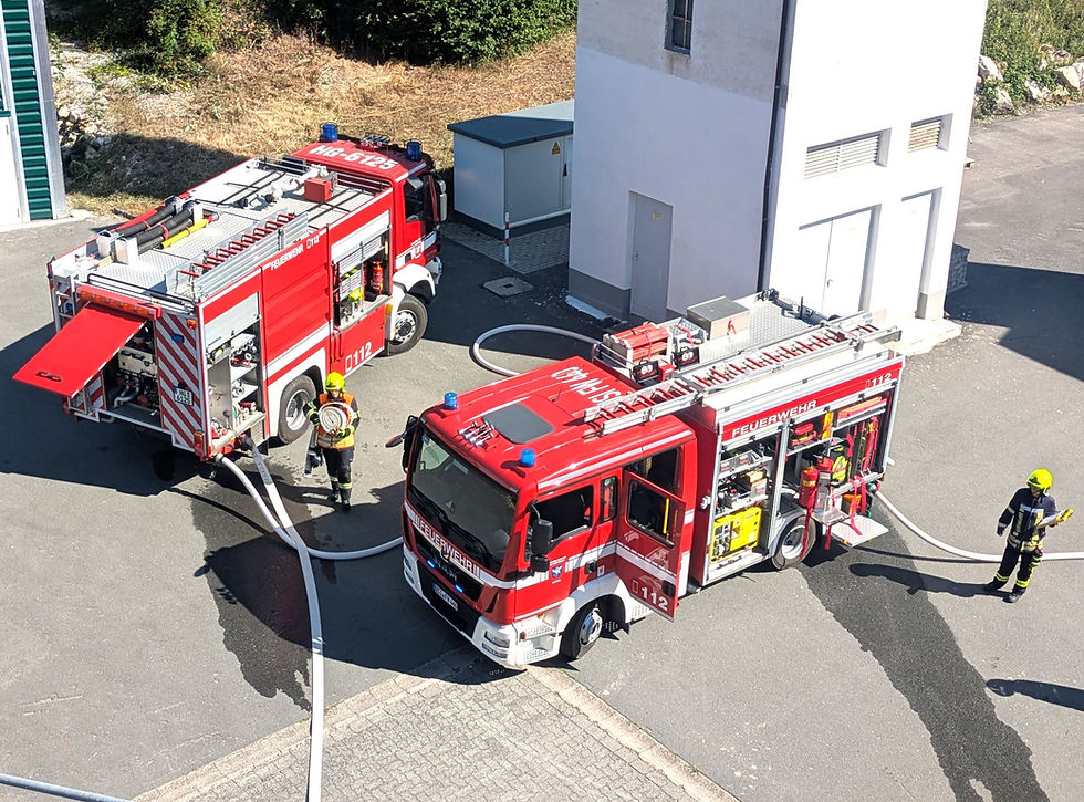 Einsatzübung im Quarzitwerk: Feuerwehr testet neuen Großlüfter