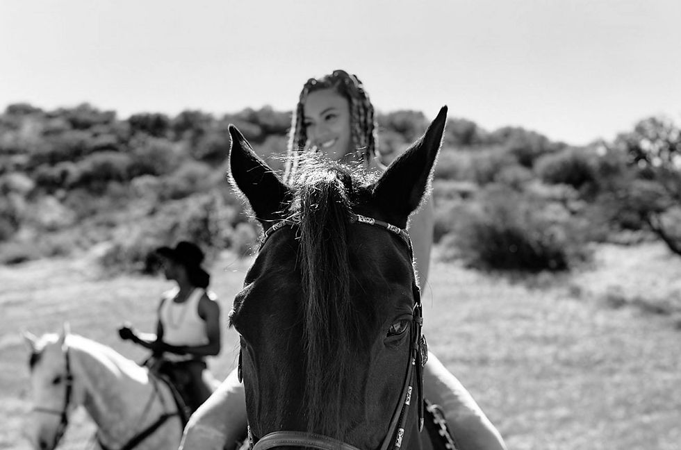 BTS of Daddy Lessons (Music Video)