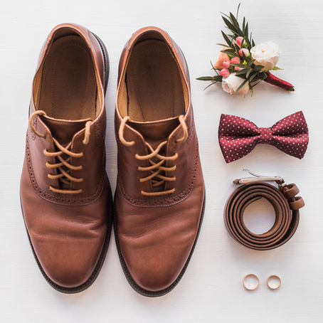 Weddings fly by... make the most of it