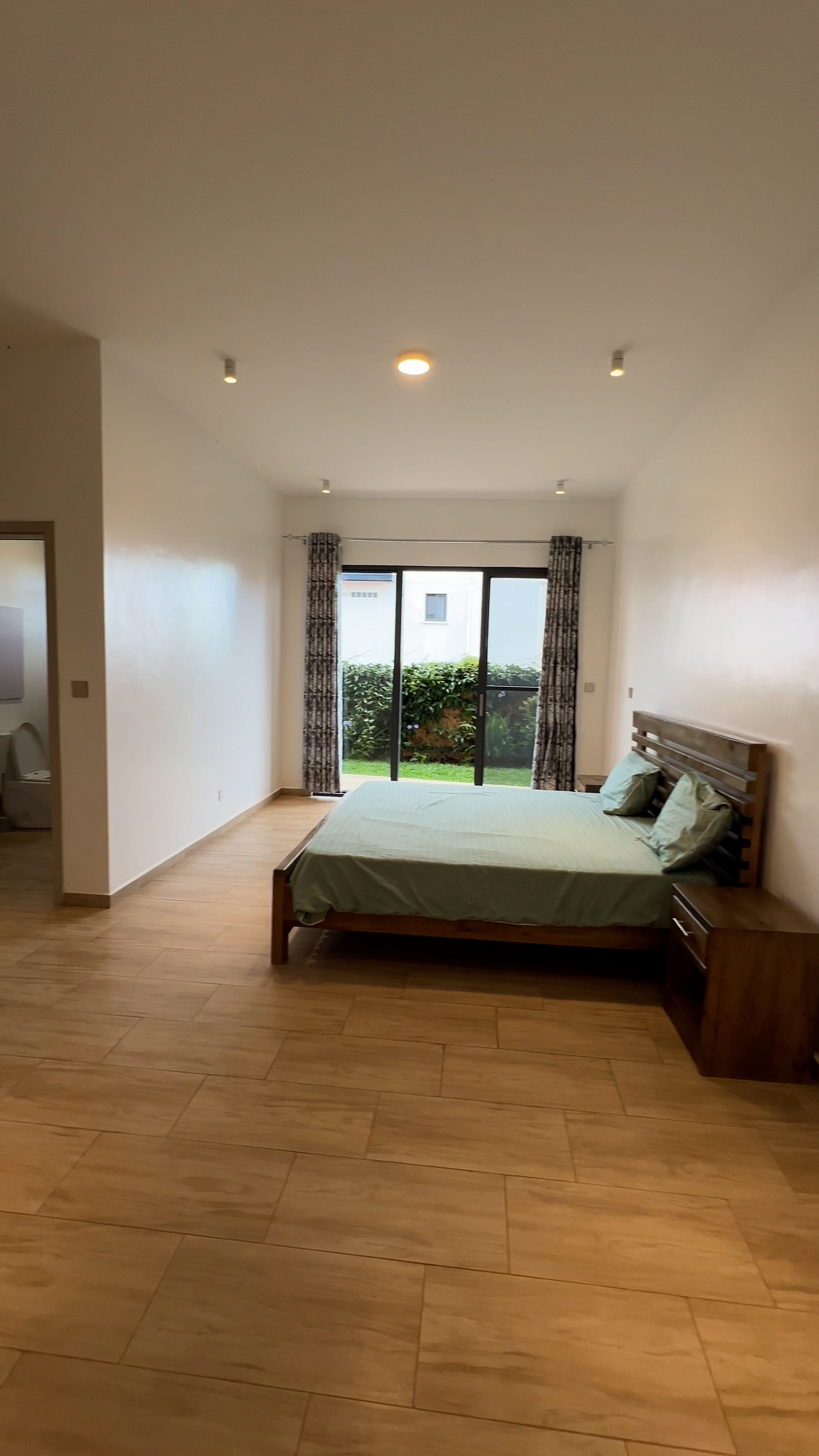 1-Bedroom Apartment | Rebero