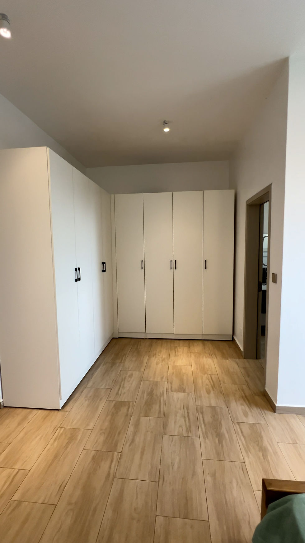 Thumbnail: 1-Bedroom Apartment | Rebero