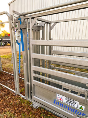 RPM_Livestock_Innovator_Cattle_Crush