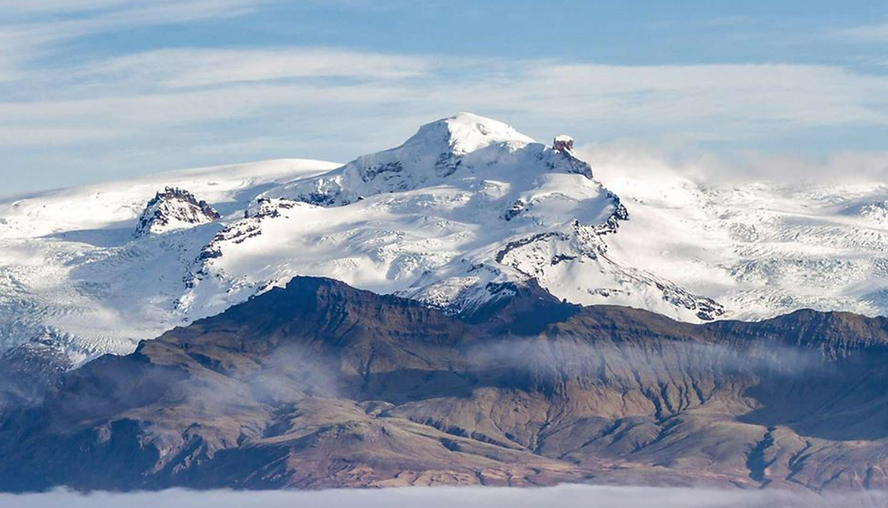 Hvannadalshnúkur, the highest mountain peak in Iceland, in the southeastern region of the Vatnajökull National Park