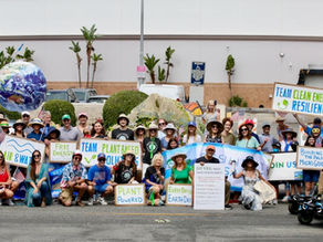 Resilient Palisades group photo after marching in the Palisades Fourth of July Parade