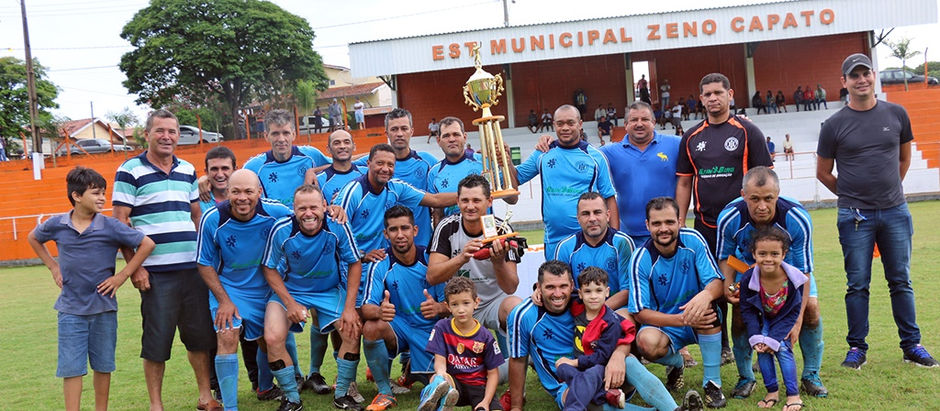 Internacional é campeão do Campeonato Veteranos de Futebol Amador pela primeira vez