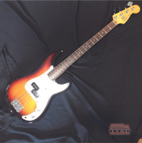 Fender USA American Standard PRECISIONBASS 1984 | 音楽堂 平林