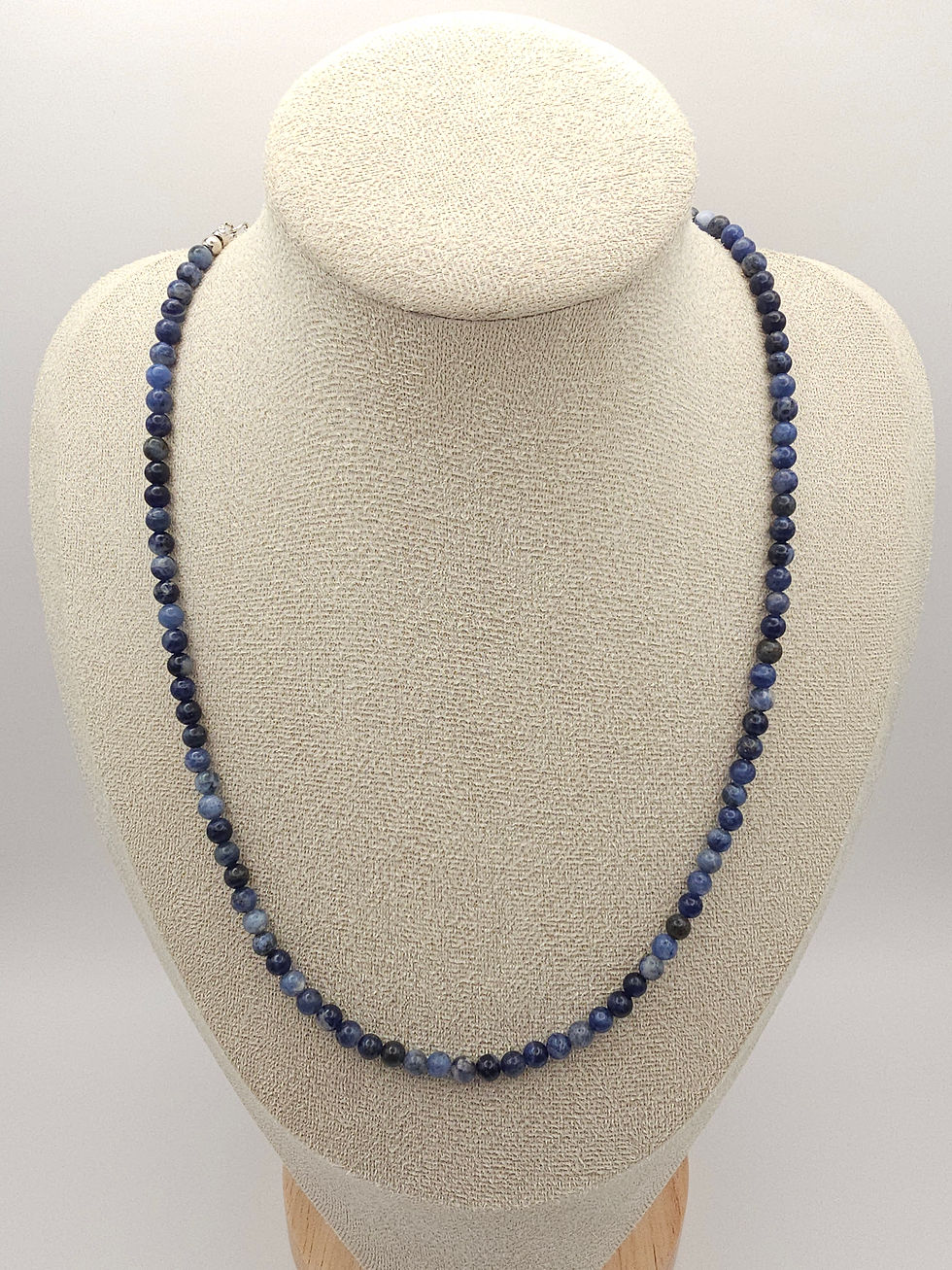 Thumbnail: Dark Blue Sodalite Necklace / Choker