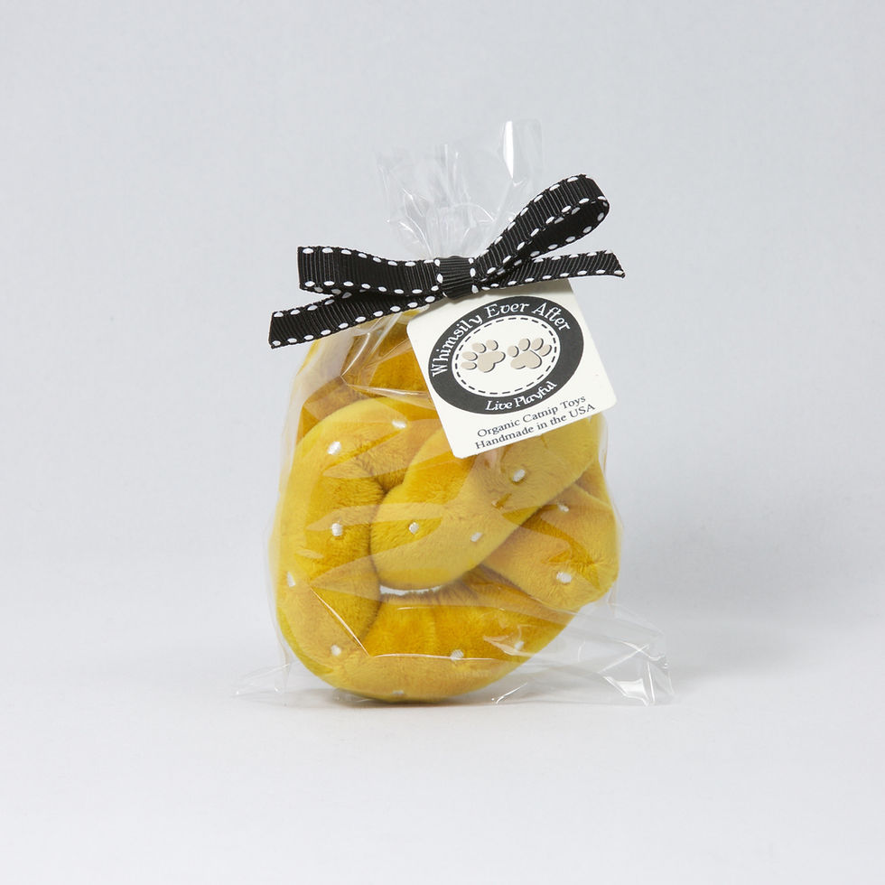 Thumbnail: Kitty Pretzel Cat Toy - Certified Organic Catnip