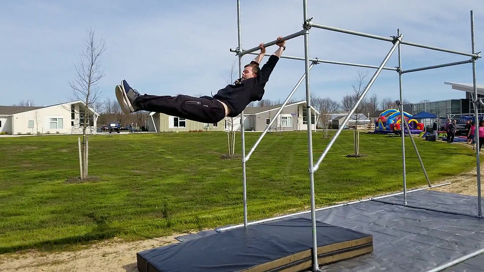 Thumbnail: Freestanding Mobile Backyard Rig