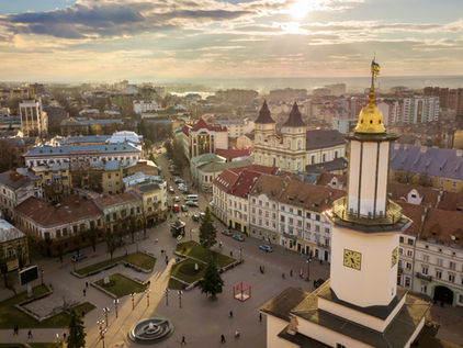 Найкращі місця, щоб побачити Івано-Франківськ з висоти