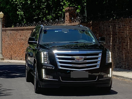 Why Choose a Private Luxury Car Service in Los Angeles?
