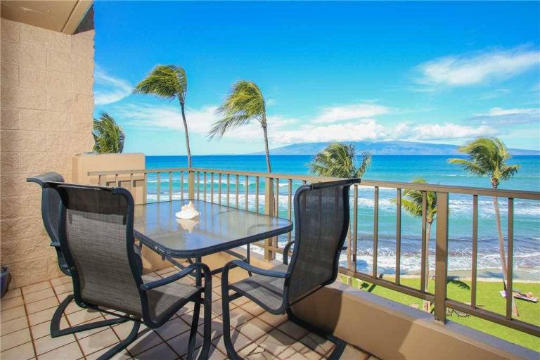 Hawaii Beachfront Condo Rentals - big space amenities