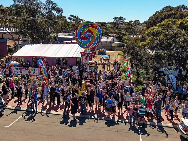 Worlds-Largest-Lollipop