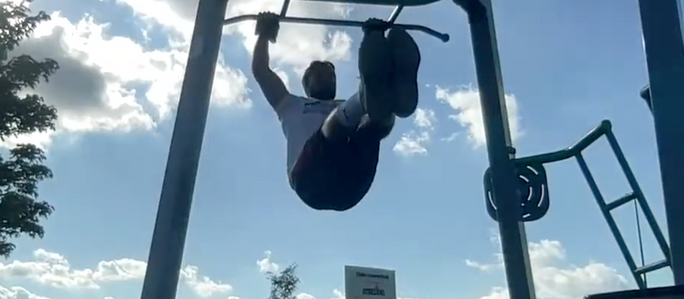 Garrett Greiner Completes 222 L-Sit Muscle-Ups in Under One Hour
