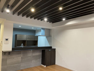 アクセントは壁だけじゃない!/山下