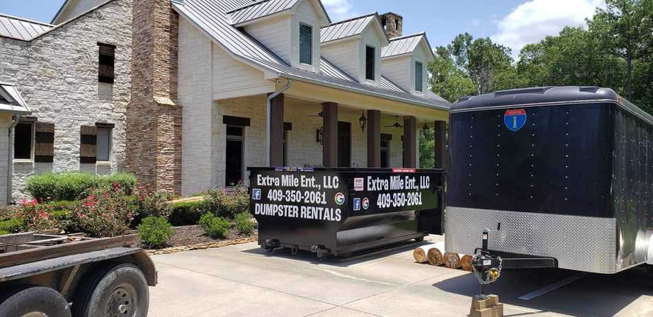 Residential roll-off dumpster rental delivery in Beaumont TX