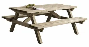 geïmpregneerde picknicktafel