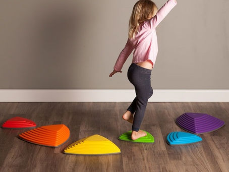 The best toys for developing gross motor skills