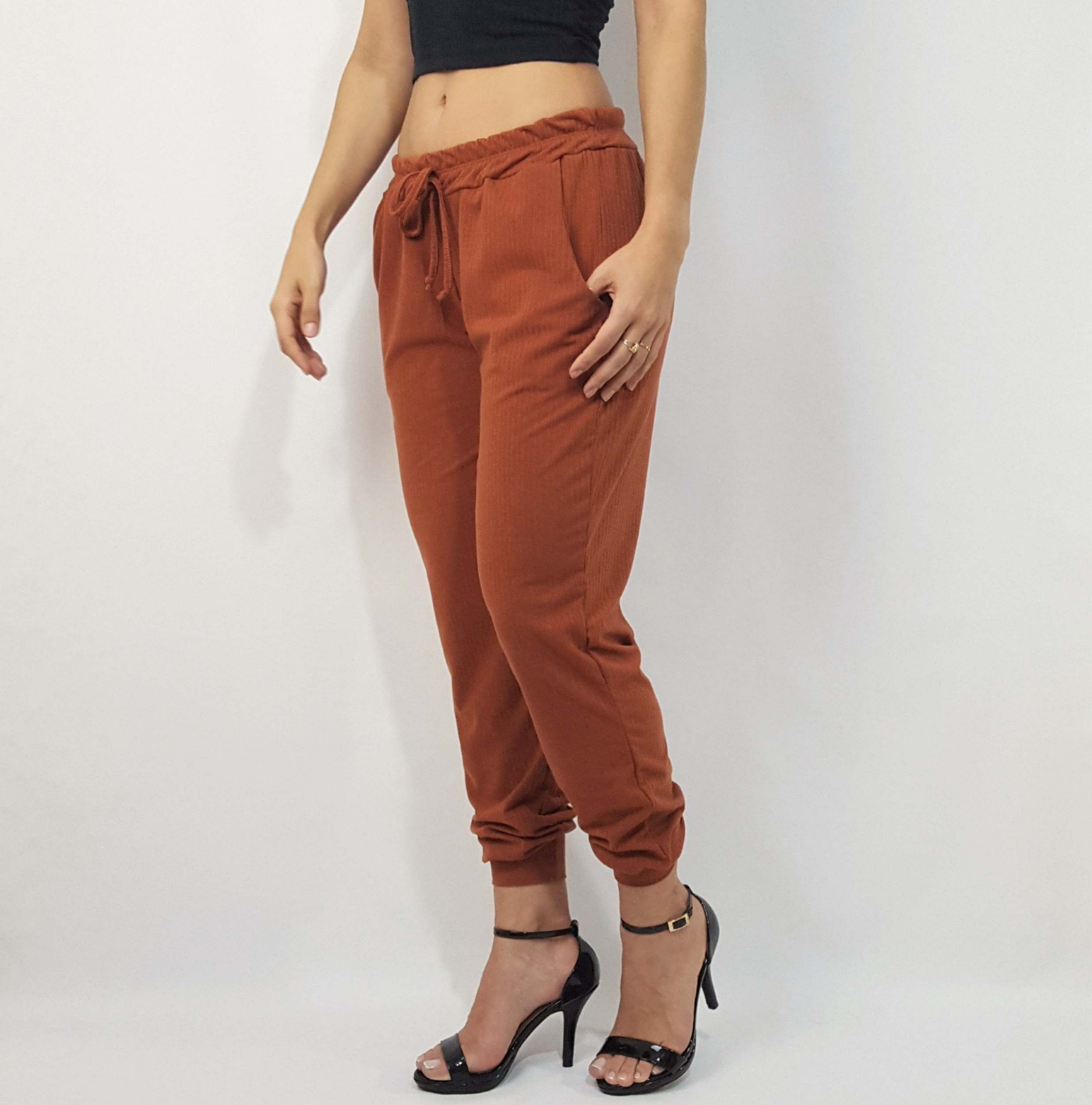 Calça Jogger Canelada