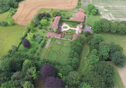 Drone view jardins Logis Gite