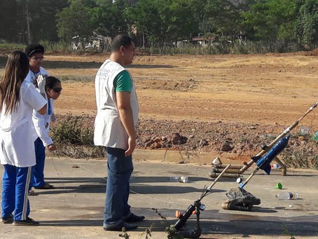 Lançamento de Foguetes
