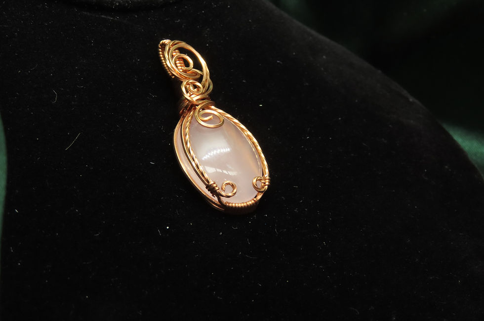 Thumbnail: Rose Quartz in Copper pendant