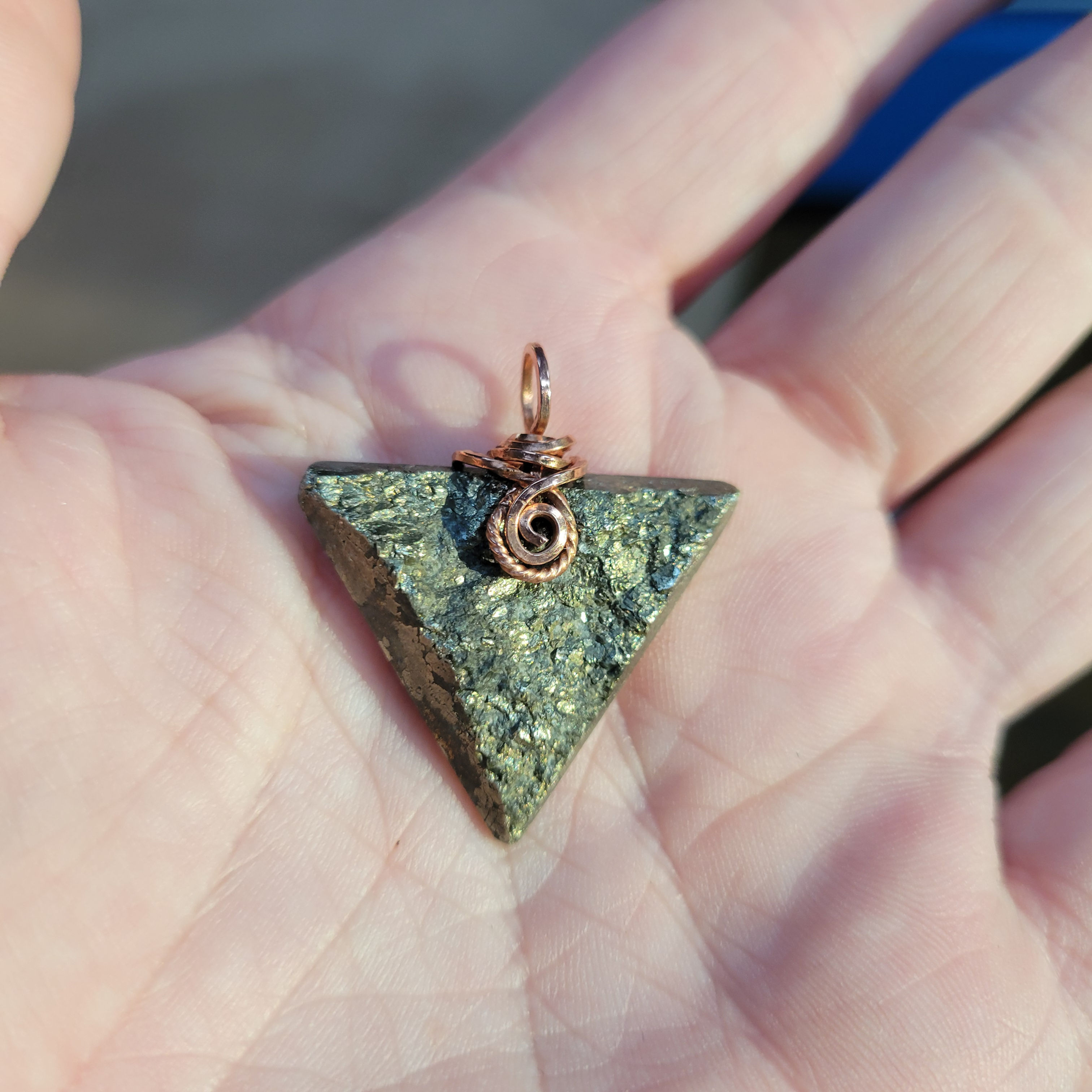 Pyrite raw face copper pendant