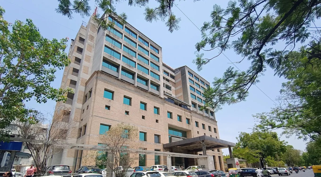 Shalby Multispecialty Hospital, Ahmedabad