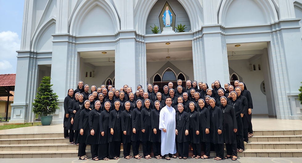 Đào tạo ơn gọi (28)_edited.jpg
