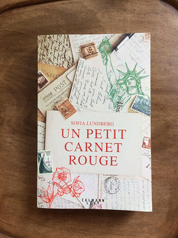 Photo du livre "Un petit carnet rouge" de Sofia Lundberg (1)