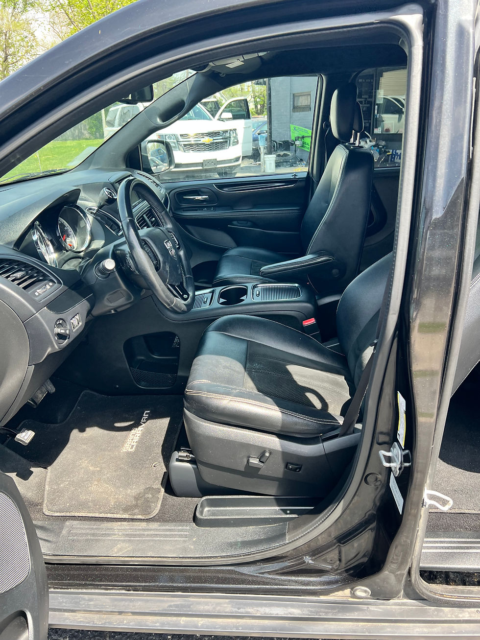 Thumbnail: DODGE GRAND CARAVAN PASSENGER-2016